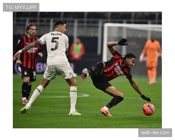 全场战报:AC米兰2-2拉齐奥,补时阶段连入两球戏剧性平局 全场战报:AC米兰2-2拉齐奥,补时阶段连入两球戏剧性平局